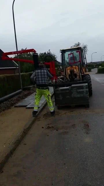 修路都市爆料视频